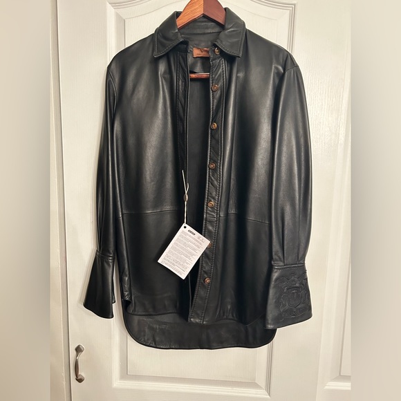New Italian Leather Shirt Shacket Size S by Trussardi - Picture 12 of 14